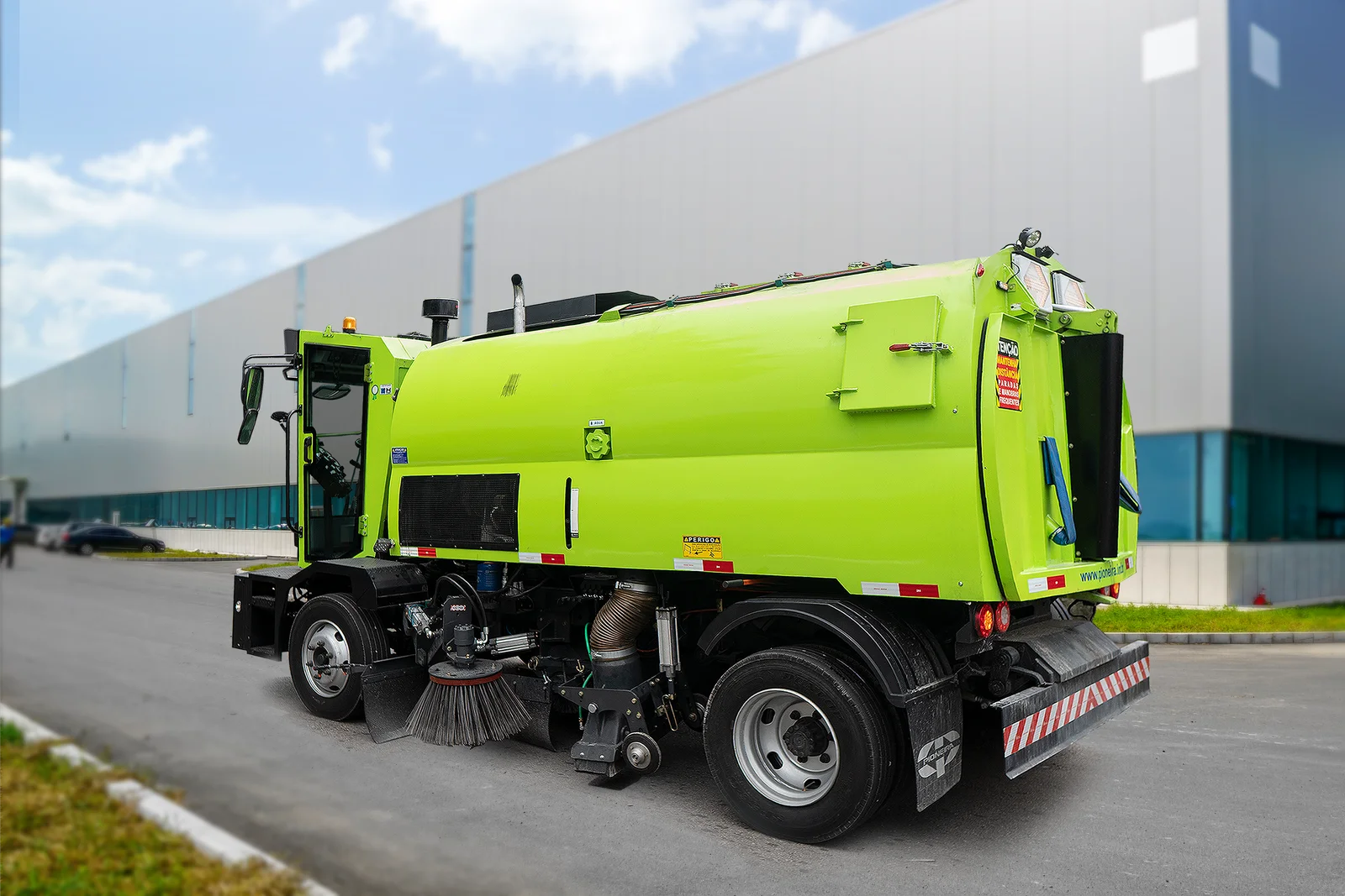 Página de produto: Varredeira para Serviços Pesados em Grandes Áreas